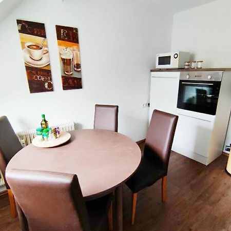 Gemuetliches Apartment Naehe Du Zentrum/Uni/Hbf/A40 ドゥイスブルグ エクステリア 写真