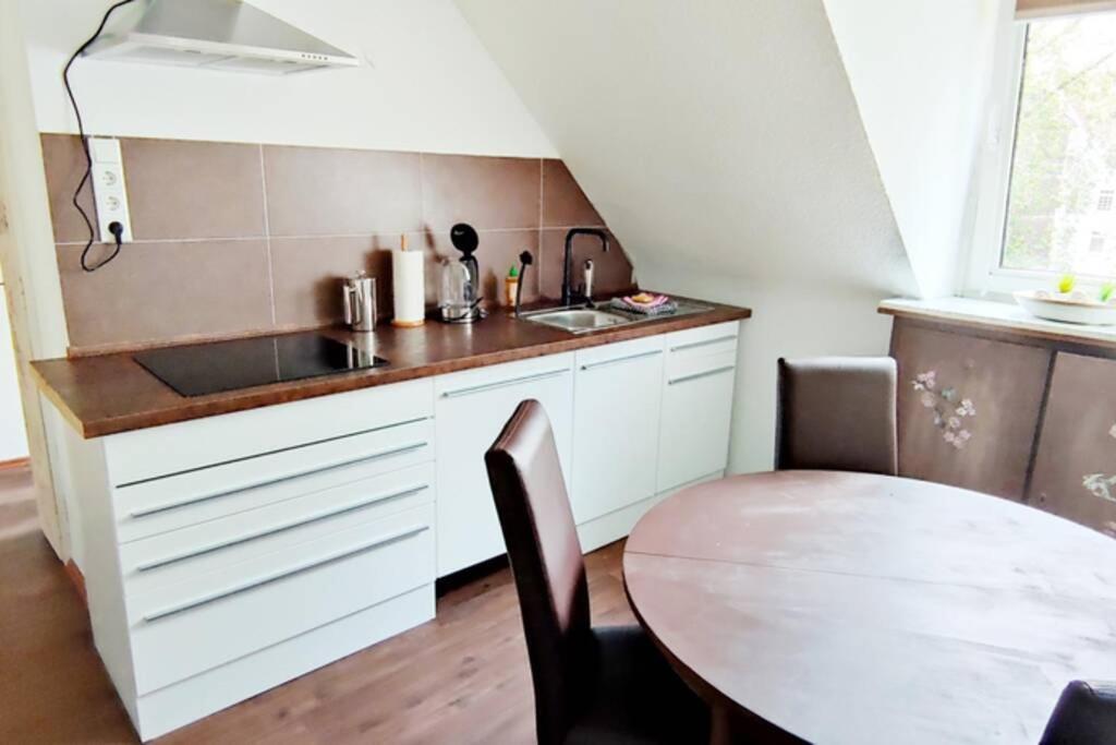 Gemuetliches Apartment Naehe Du Zentrum/Uni/Hbf/A40 ドゥイスブルグ エクステリア 写真